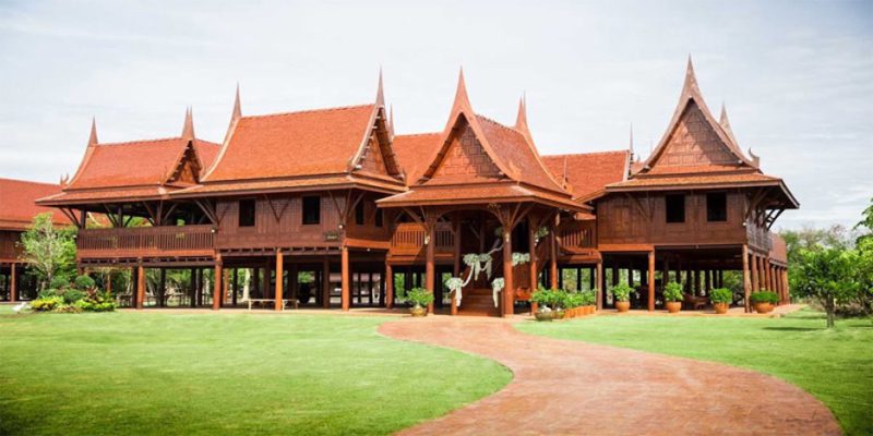 กระเบื้องหลังคาดินเผา